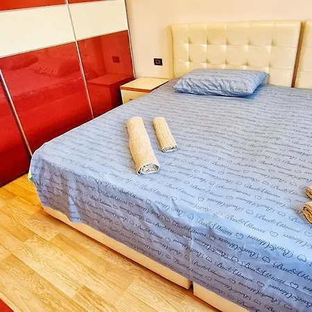 Apartment Ori'S Cozy Apartment In The Heart Of Shkodra